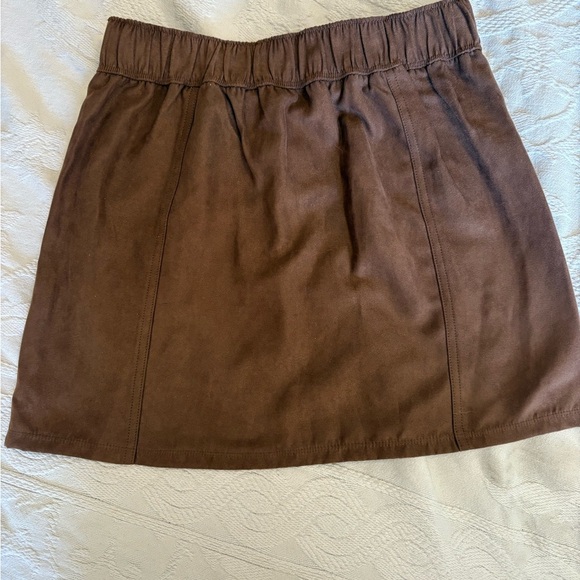 Suede Abercrombie Button-Front Skirt youth 13/15 or Women's XS - Picture 3 of 4